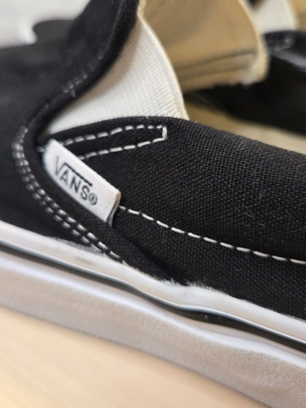 Vans Black & White Classic Slip on Skate Shoes Sneakers US Men 7.5 / Women 9 - Picture 7 of 12